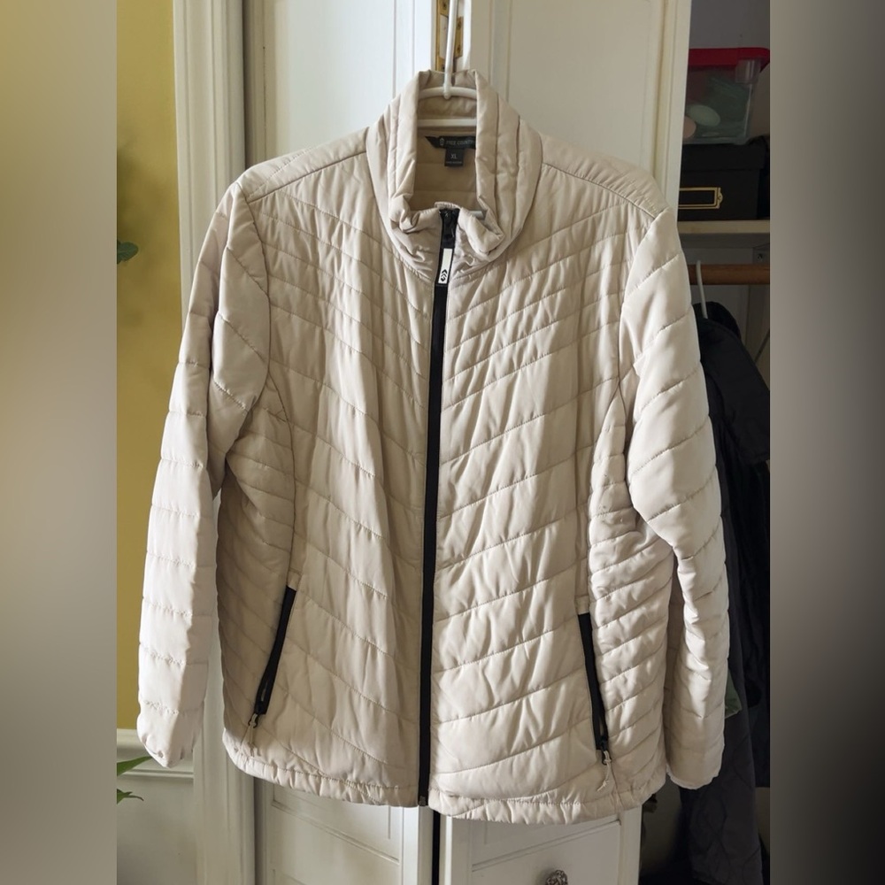 Free Country Women's Light Beige Puffer Jacket